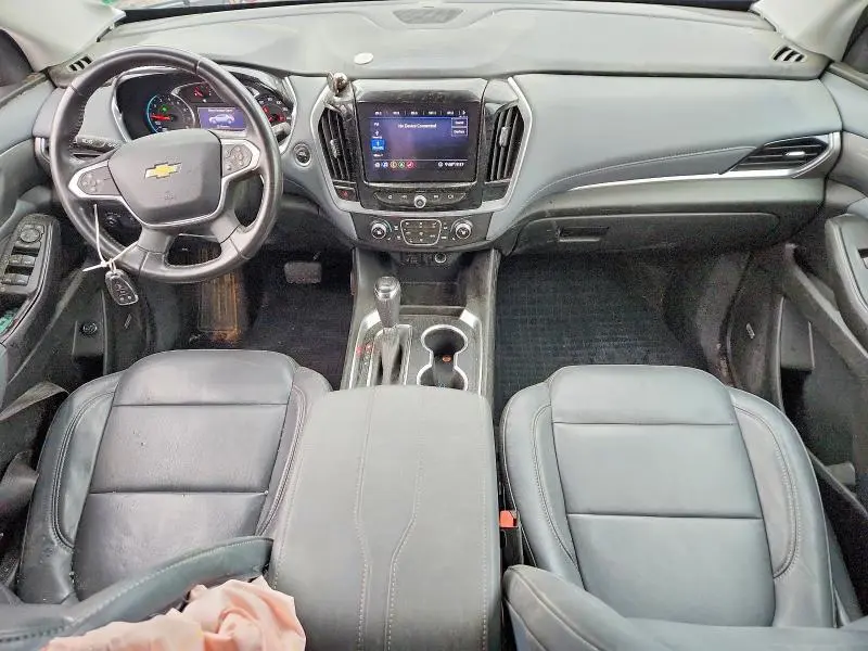 2020 CHEVROLET TRAVERSE LT  