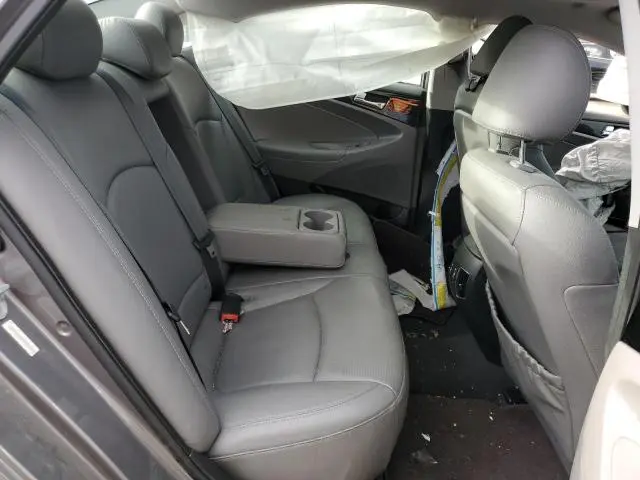 2011 HYUNDAI SONATA SE