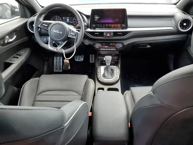 2024 KIA FORTE GT LINE  