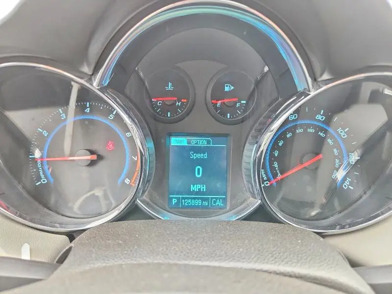 2015 CHEVROLET CRUZE LT  