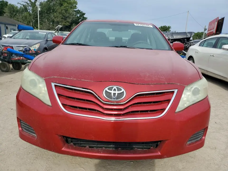 2010 TOYOTA CAMRY LE  