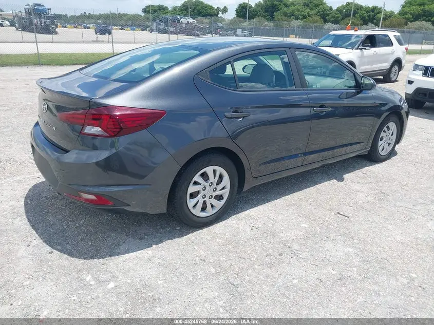 2020 HYUNDAI ELANTRA SE