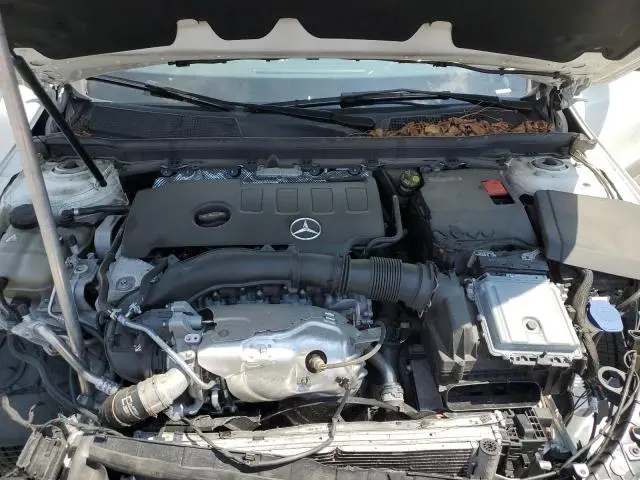 2023 MERCEDES-BENZ CLA 250 4MATIC  