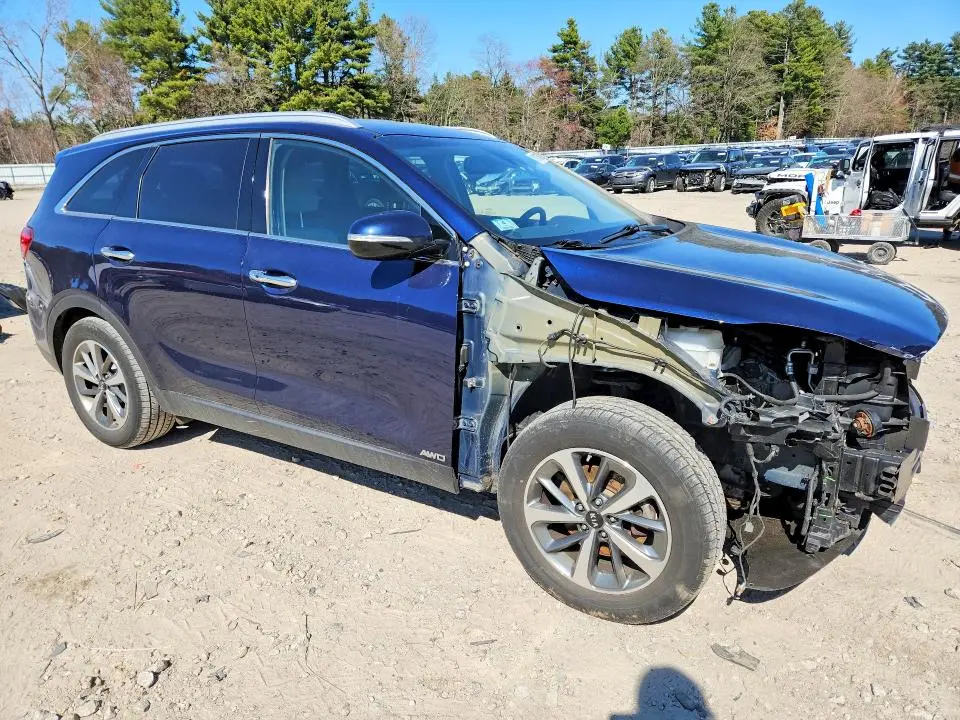2019 KIA SORENTO EX V6  
