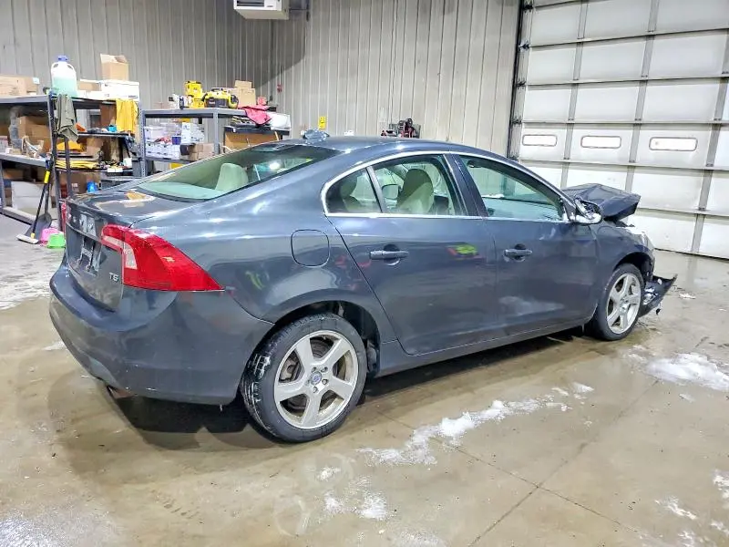 2012 VOLVO S60 T5  