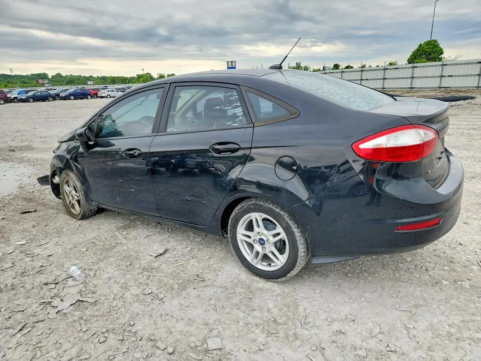 2018 FORD FIESTA SE  