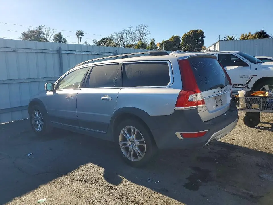 2016 VOLVO XC70 T5 PREMIER  