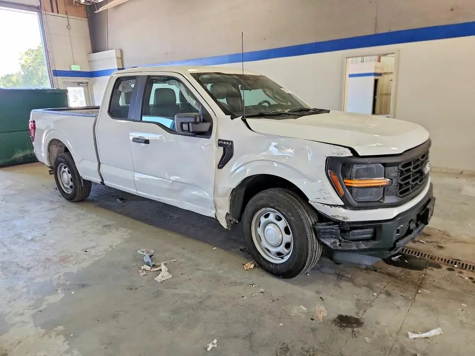 2025 FORD F150 XL  