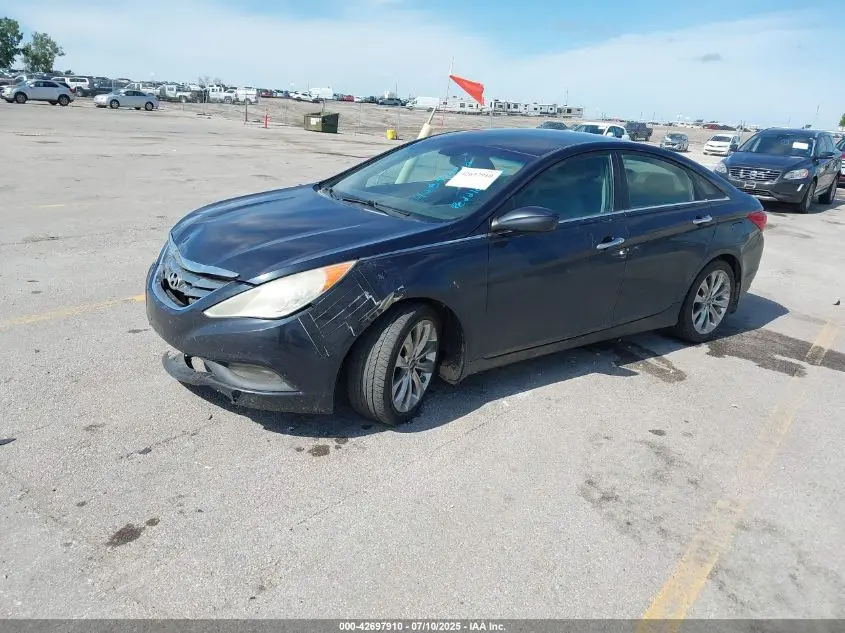2013 HYUNDAI SONATA SE