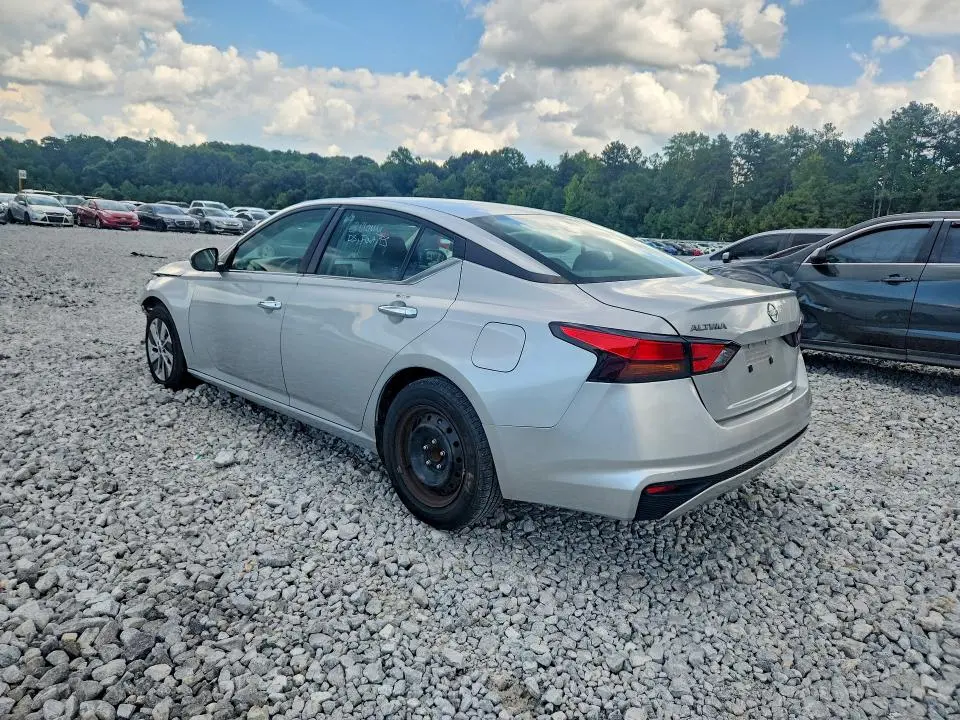 2023 NISSAN ALTIMA S  