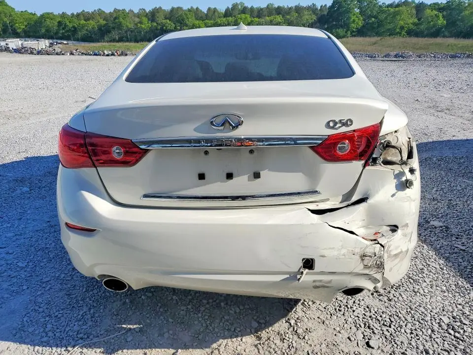 2015 INFINITI Q50 PREMIUM  