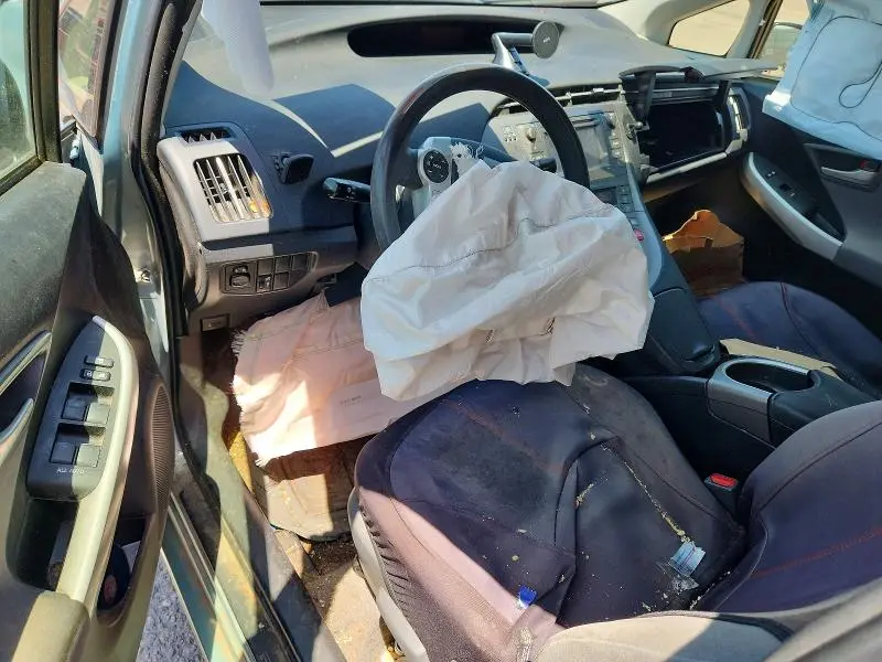 2015 TOYOTA PRIUS TWO  