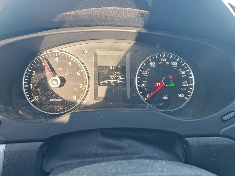 2013 VOLKSWAGEN JETTA SE  