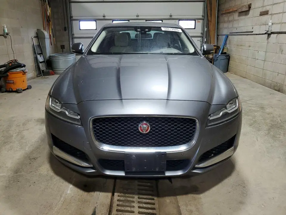 2016 JAGUAR XF PRESTIGE  