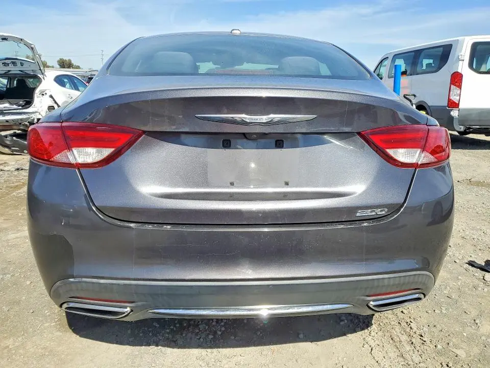 2016 CHRYSLER 200 LIMITED  