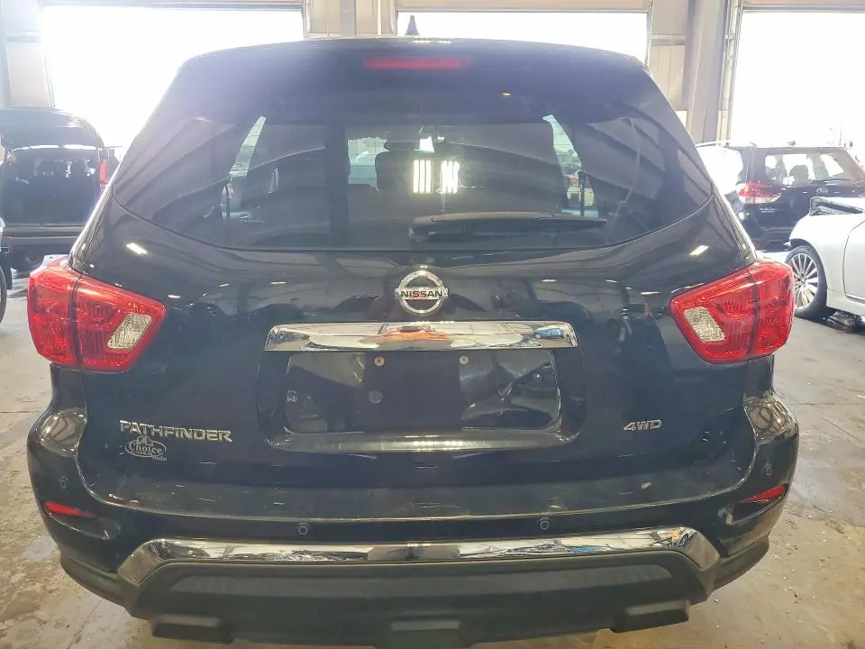 2019 NISSAN PATHFINDER S  