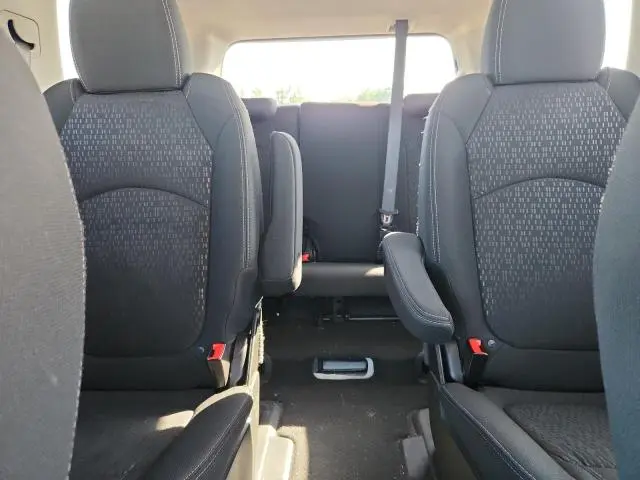 2014 GMC ACADIA SLE  
