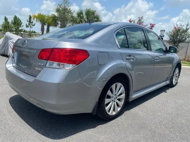 2011 SUBARU LEGACY   