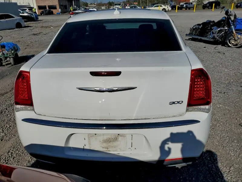 2018 CHRYSLER 300 TOURING  