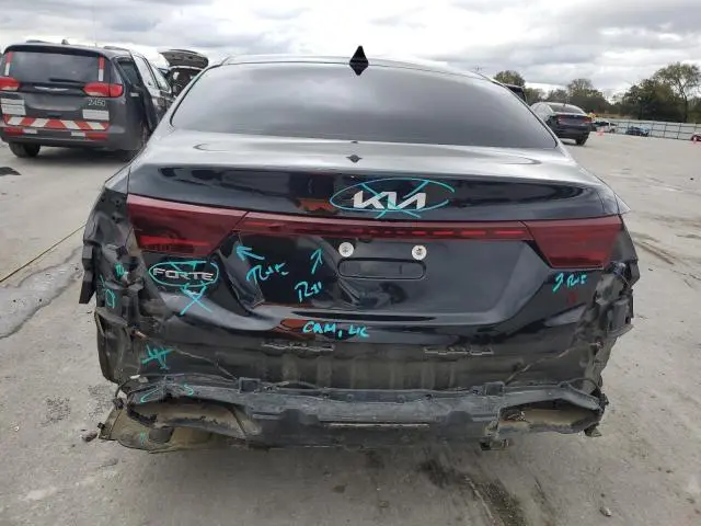 2022 KIA FORTE FE  
