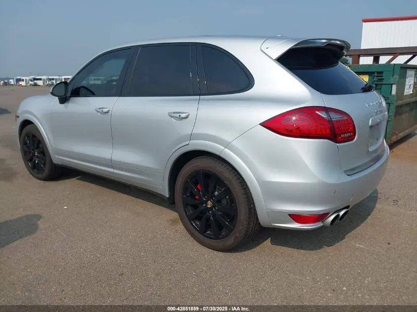 2012 PORSCHE CAYENNE TURBO