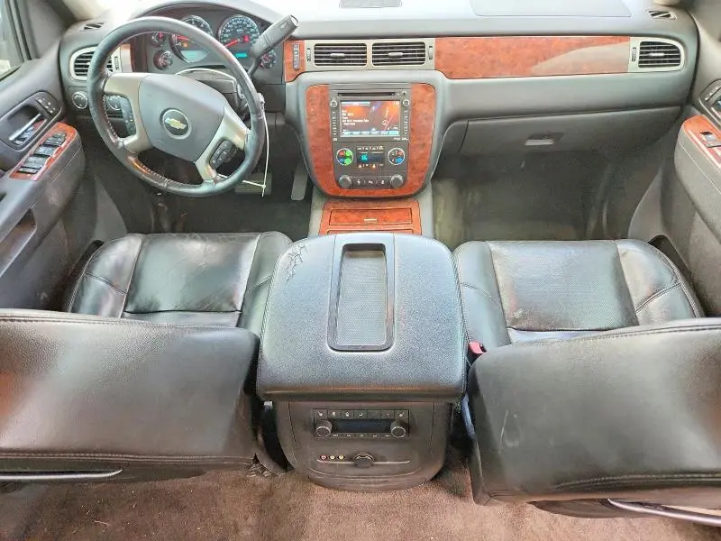 2013 CHEVROLET SUBURBAN K1500 LTZ  