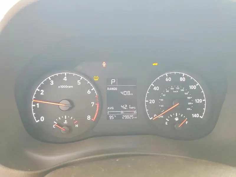 2022 HYUNDAI ACCENT SE  