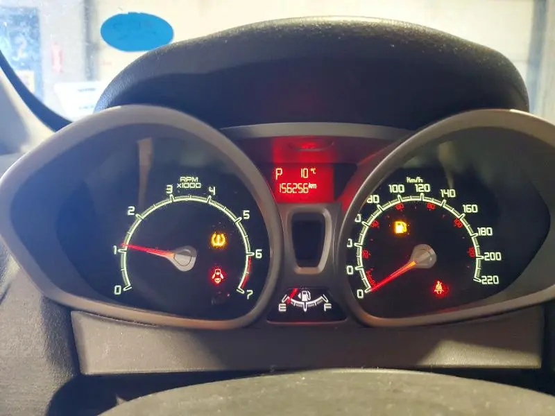 2011 FORD FIESTA SE  