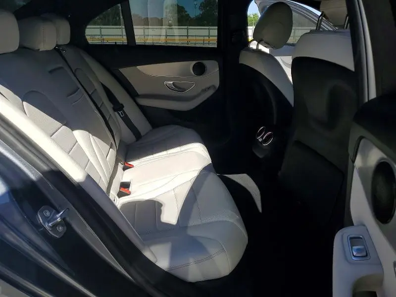 2018 MERCEDES-BENZ C 300  