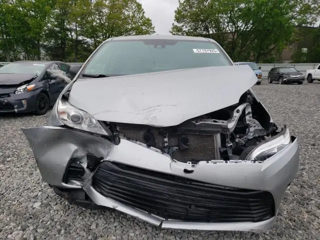 2020 TOYOTA SIENNA L  