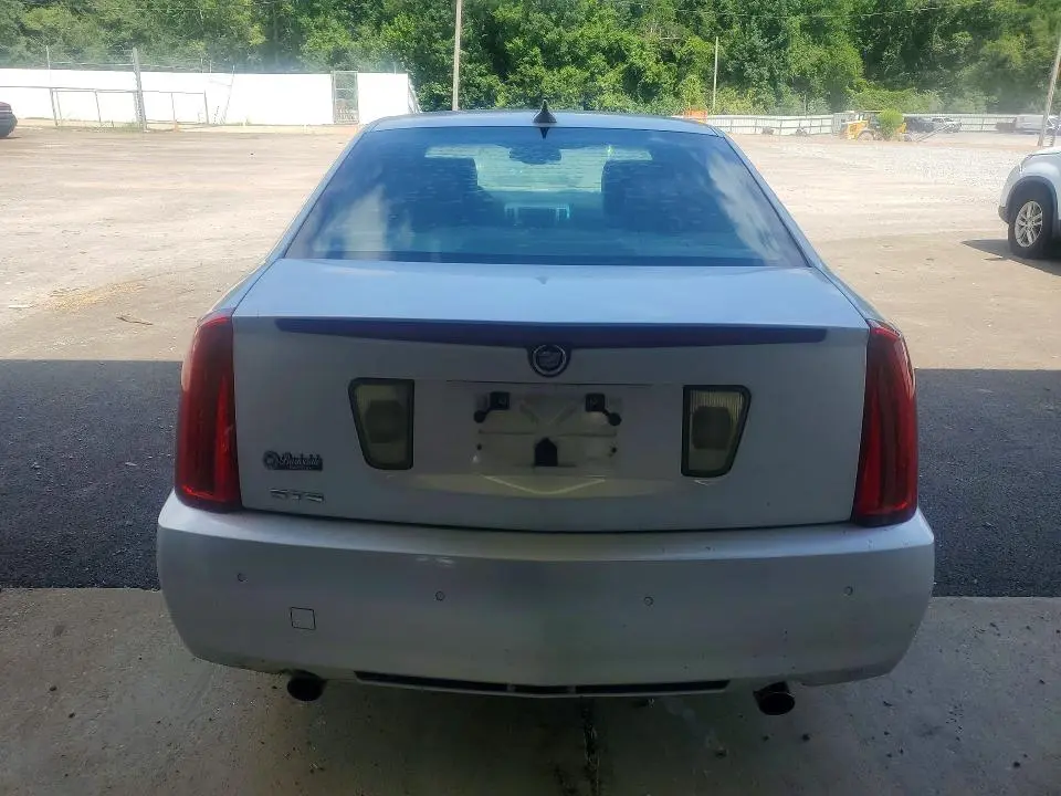 2011 CADILLAC STS LUXURY  
