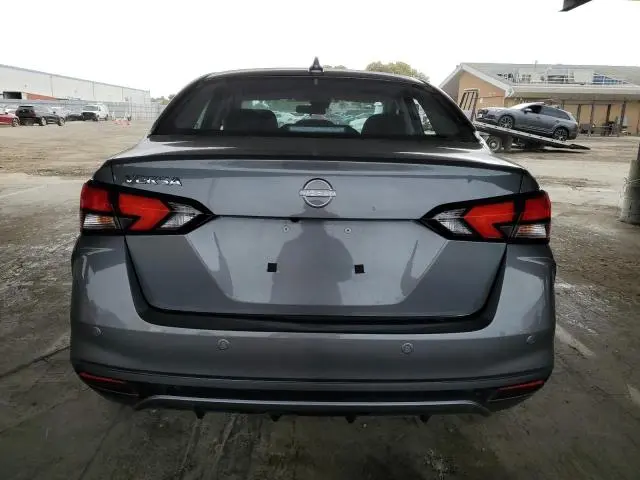 2025 NISSAN VERSA SV  