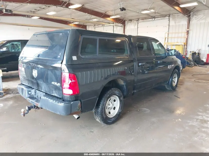 2019 RAM 1500 CLASSIC TRADESMAN  4X4 5'7 BOX