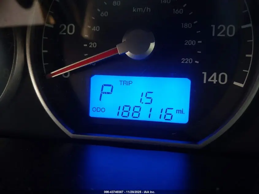 2010 HYUNDAI SANTA FE GLS