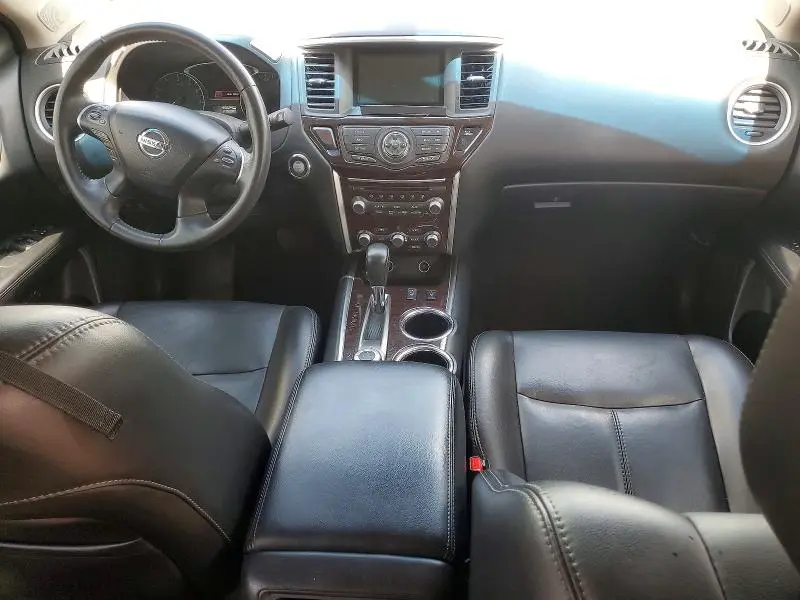 2014 NISSAN PATHFINDER SL  