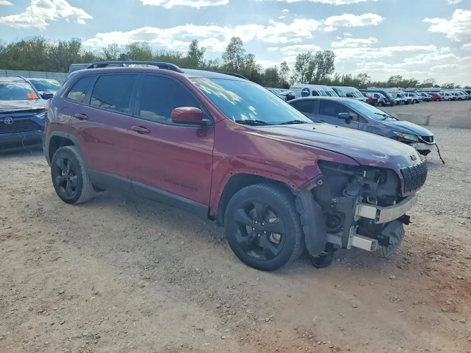 2021 JEEP CHEROKEE LATITUDE PLUS  