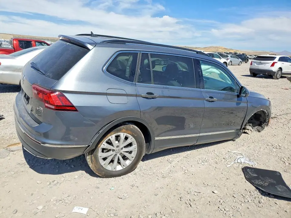 2018 VOLKSWAGEN TIGUAN SE  