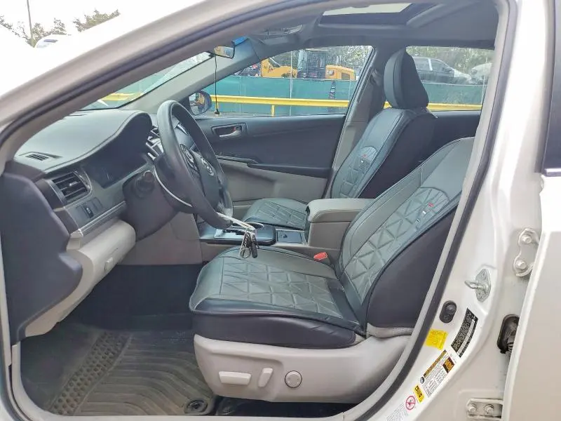 2012 TOYOTA CAMRY LE  