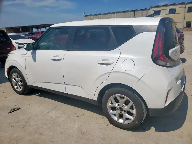 2024 KIA SOUL LX  