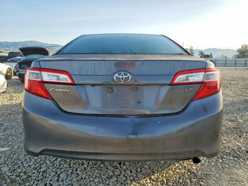 2014 TOYOTA CAMRY L  