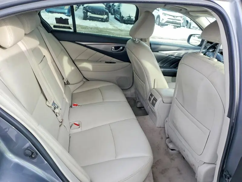 2017 INFINITI Q50 BASE  