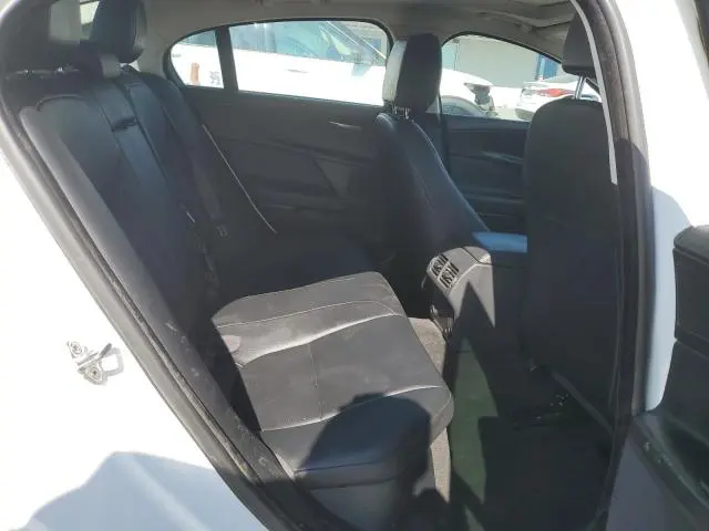 2019 JAGUAR XE