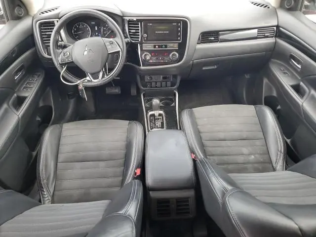 2019 MITSUBISHI OUTLANDER SE