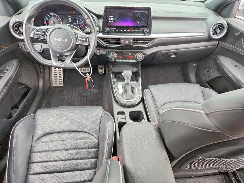 2022 KIA FORTE GT LINE  