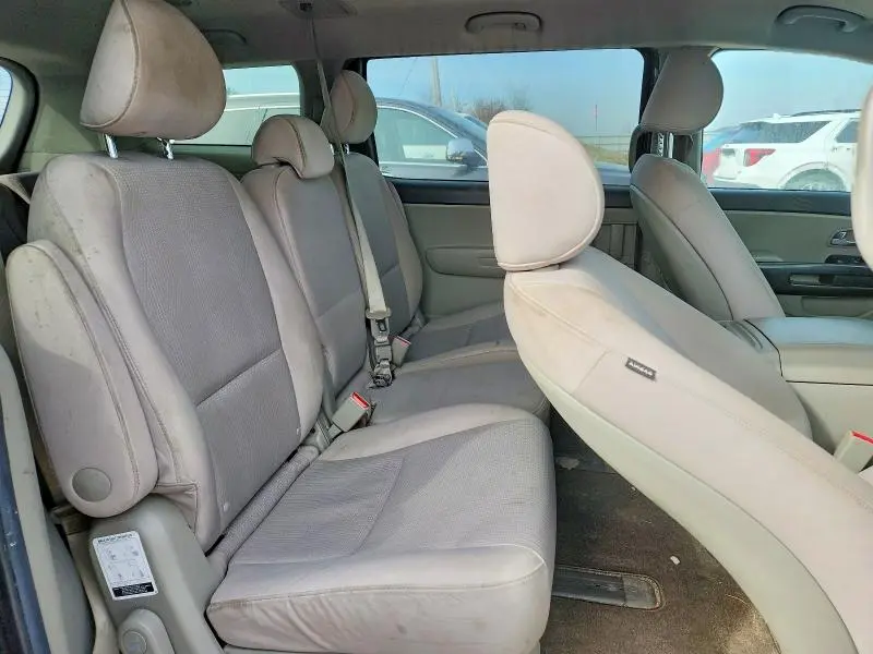2020 KIA SEDONA LX  