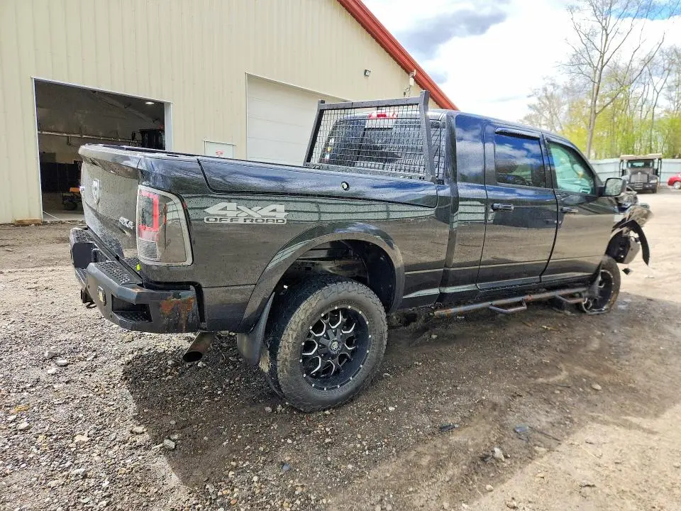 2017 RAM 2500 SLT  
