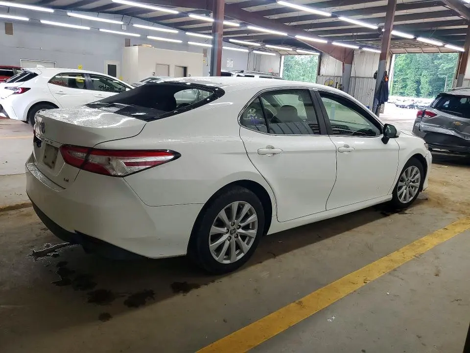 2018 TOYOTA CAMRY LE  