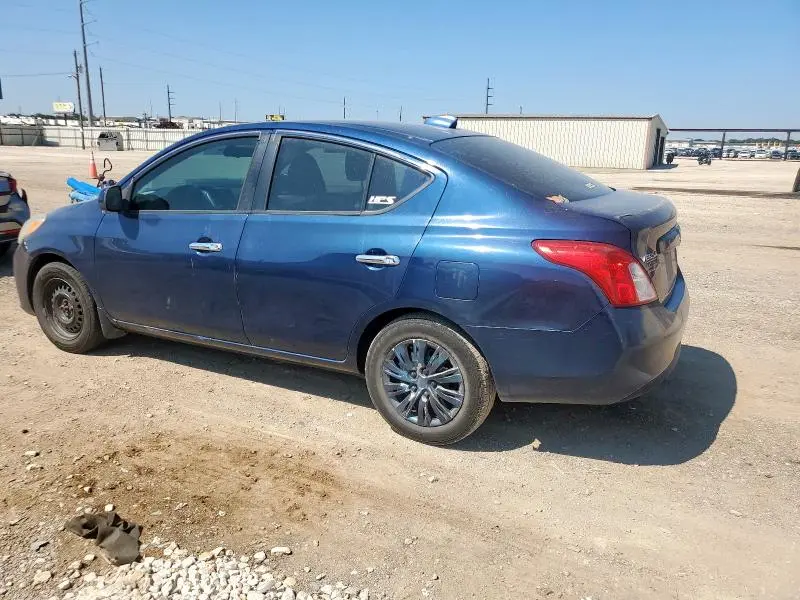 2012 NISSAN VERSA S  