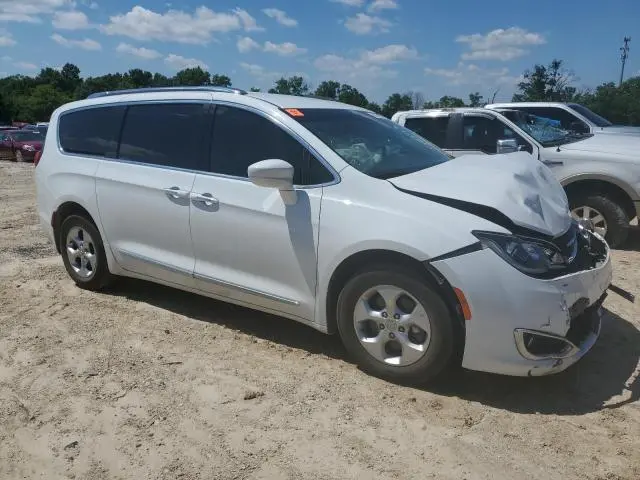 2017 CHRYSLER PACIFICA TOURING L PLUS  
