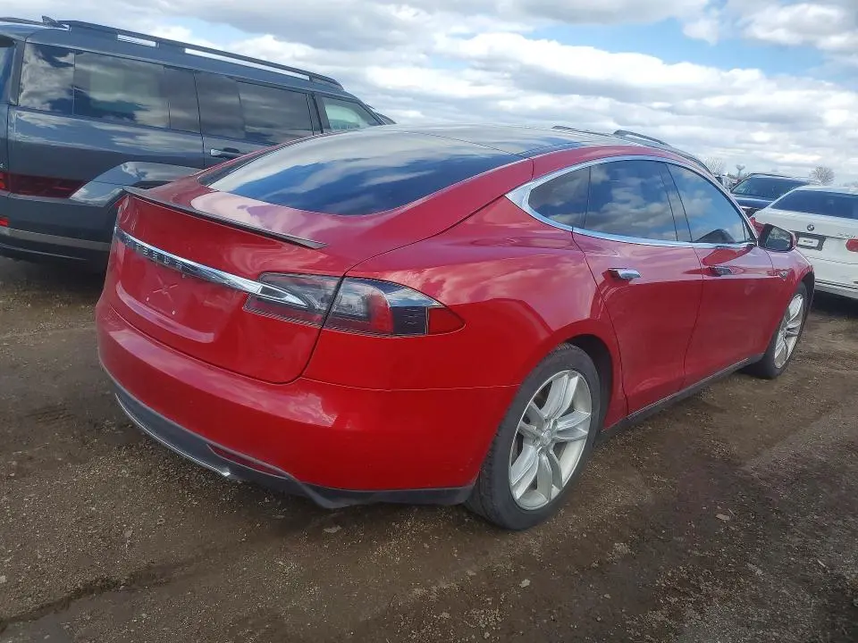 2013 TESLA MODEL S   